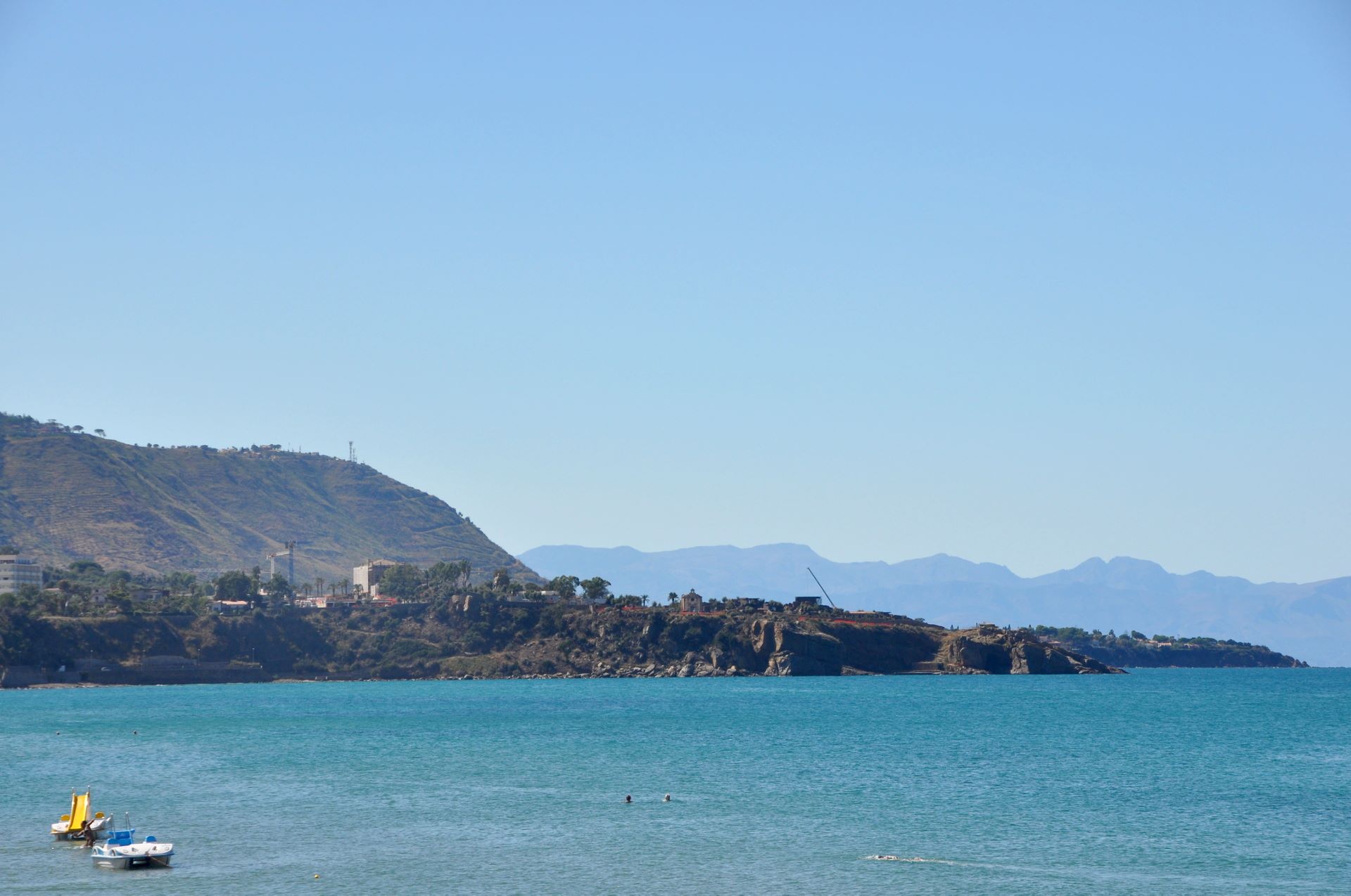 Cefalù (Photo license: CC BY 2.0)